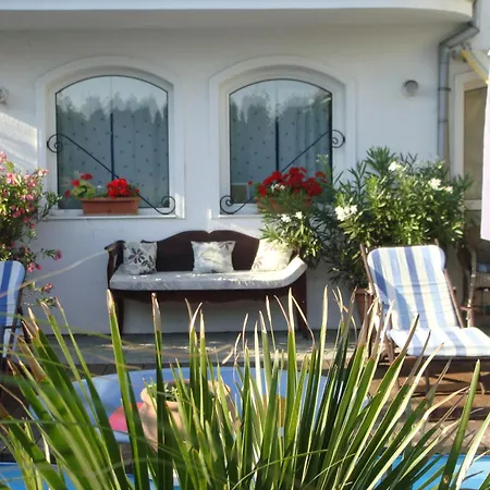 Szent Kristof Panzio فونيارتْسفاشغ