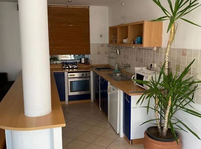 Szent Kristof Panzio פוניארצוושהג'