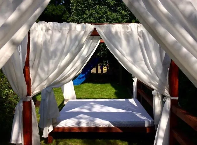 Szent Kristof Panzio בית הארחה 3*